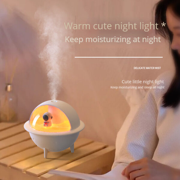 Astronaut Humidifier For Bedroom Mini Air Humidifier Space Planet Air Humidifier USB Electric Ultrasonic Cool Water Mist Aroma Diffuser With LED Light For Home Room Mini Humidifier - Image 7