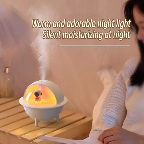 Astronaut Humidifier For Bedroom Mini Air Humidifier Space Planet Air Humidifier USB Electric Ultrasonic Cool Water Mist Aroma Diffuser With LED Light For Home Room Mini Humidifier - Image 5